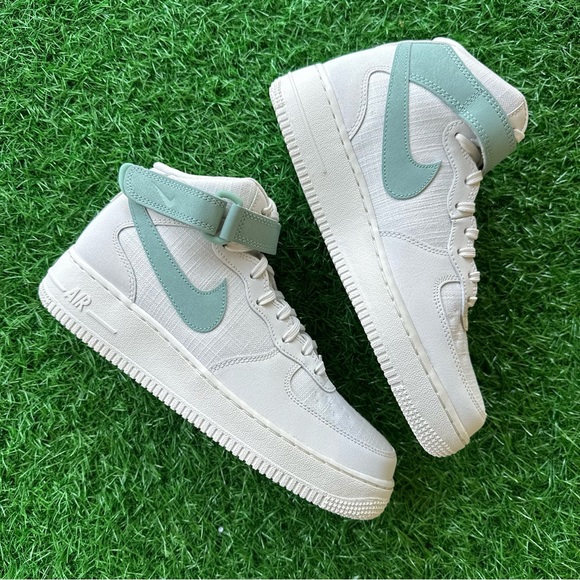 Nike Air Force 1 ‘07 Mid - Picture 5 of 10